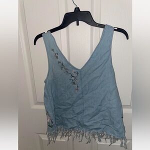 Embroidered tank with frayed edge